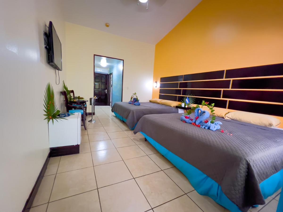 Fantasy Island Beach Resort And Marina First Bight Exterior foto